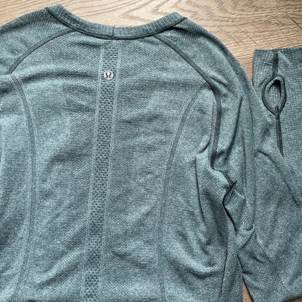 Lululemon Green Longsleeve Workout Top with thumb-holes